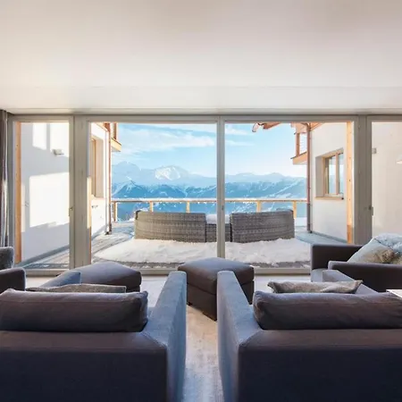 Panoramic Apartment *
